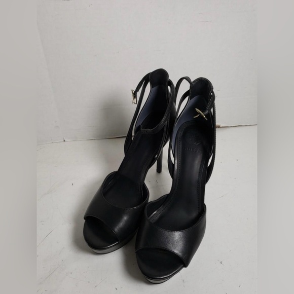 Guess Black Peep-Toe Heels - Picture 1 of 6